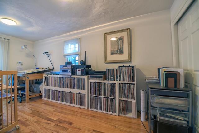 255 University Avenue, Los Gatos CA: https://media.crmls.org/mediaz/66f08997-b5bd-49a4-90c6-6de0a944a863.jpg