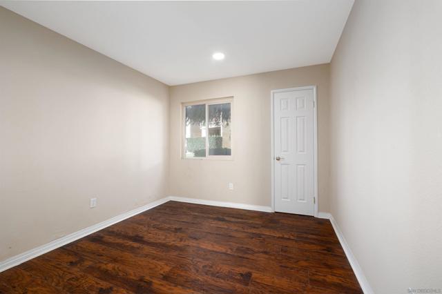 2970 Alta View Dr, San Diego CA: https://media.crmls.org/mediaz/66f08ff9-d7b7-4514-a4ed-24eb19cba2f9.jpg