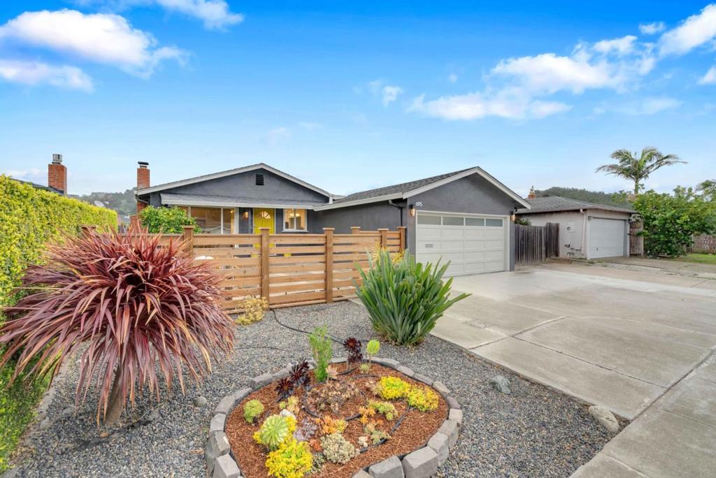 695 Linda Mar Boulevard