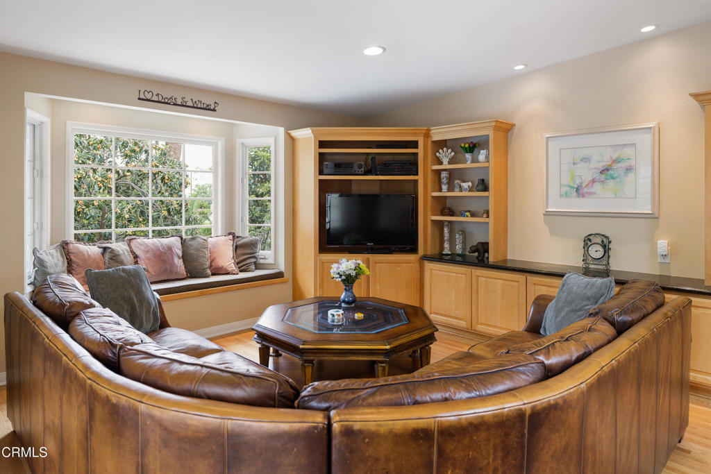 375 Berkshire Avenue La Canada Flintridge img 45