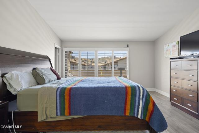 26341 W Bravo Lane, Calabasas CA: https://media.crmls.org/mediaz/66f218b4-55da-4246-8ea6-fbc99d82a805.jpg