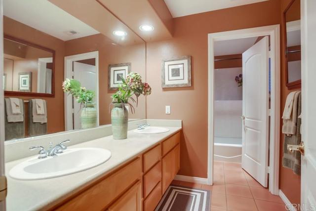 Detail Gallery Image 53 of 74 For 7046 via Ostiones, Carlsbad,  CA 92009 - 5 Beds | 3 Baths