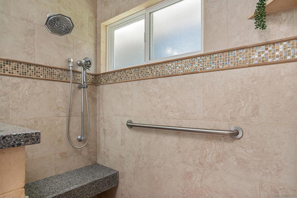 MLS #250043071SD image #64