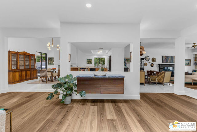 12 Santa Clara Drive, Rancho Mirage CA: https://media.crmls.org/mediaz/66f3b579-59f2-4628-9a2b-f388ddcd6e7b.jpg