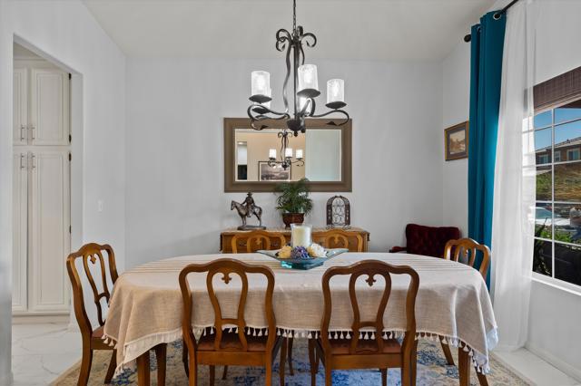 26696 Avenida Quintana, Cathedral City CA: https://media.crmls.org/mediaz/66f4a353-8e86-4b7e-9429-a2fad7dbc7d6.jpg