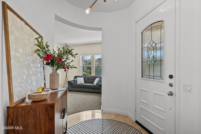1729 Bluesage Court, Simi Valley CA: https://media.crmls.org/mediaz/66f53622-9566-41f4-b750-fb3b99c1820b.jpg