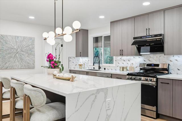 3104 Cherry Avenue, San Jose CA: https://media.crmls.org/mediaz/66f569b0-80ea-4471-8293-8e595fbb00eb.jpg