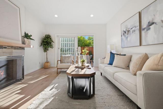626 Harvester Drive, Foster City CA: https://media.crmls.org/mediaz/66f70201-0a32-41b1-8f0c-b376bc7d721e.jpg