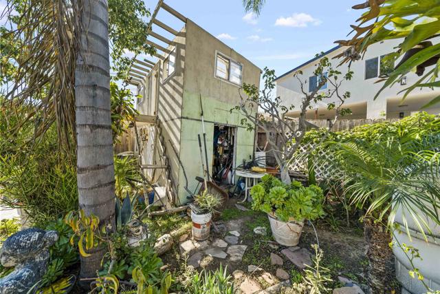 Detail Gallery Image 3 of 17 For 1506 G Ave, National City,  CA 91950 - 4 Beds | 2 Baths