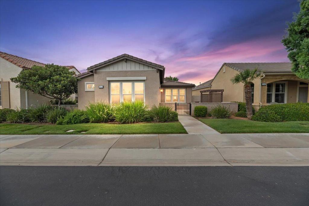 1563 Quiet Creek