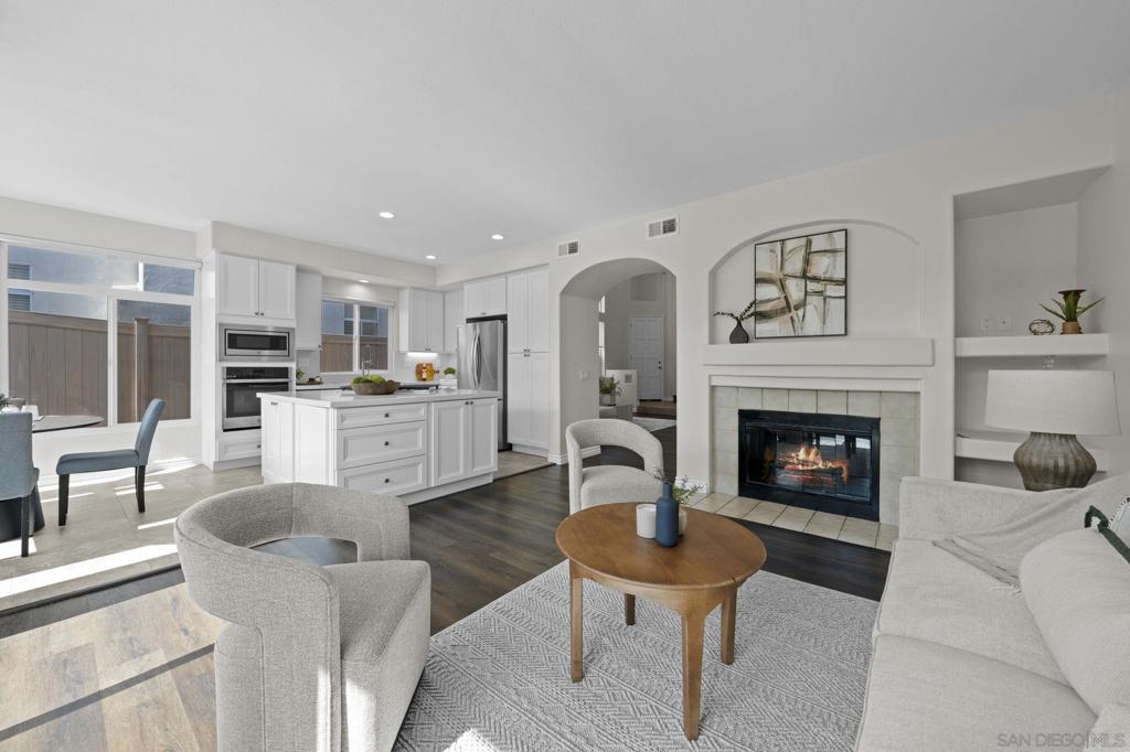 MLS #250033731SD img 8