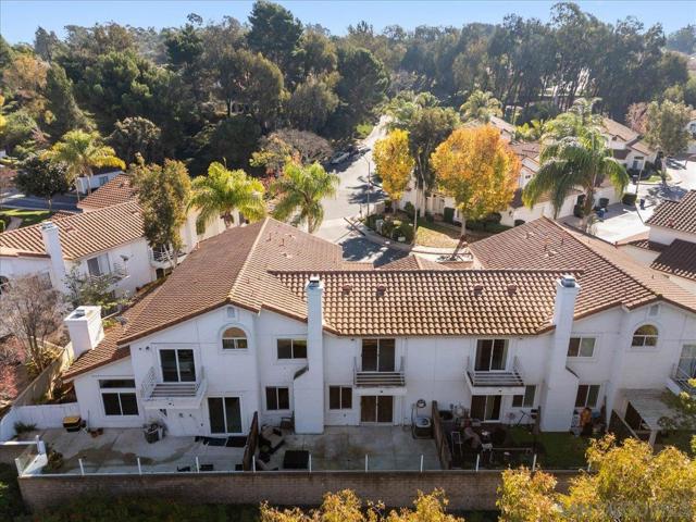 16156 Avenida Venusto, San Diego CA: https://media.crmls.org/mediaz/66f8d38a-a90d-485f-b4e4-324c83785e2f.jpg