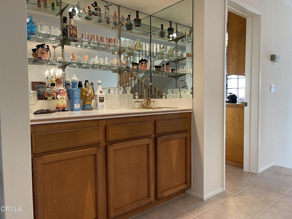 MLS #V1-33147 image #7