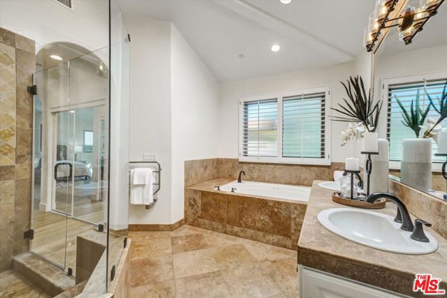 2517 Huntington Lane, Redondo Beach, California 90278, 4 Bedrooms Bedrooms, ,3 BathroomsBathrooms,Residential,For Sale,Huntington,25607911 2517 Huntington Lane, Redondo Beach, California 90278, 4 Bedrooms Bedrooms, ,3 BathroomsBathrooms,Residential,For Sale,Huntington,25607911