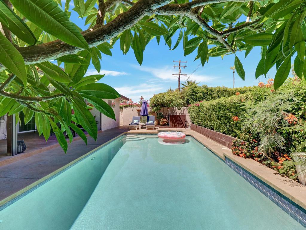 43860 Carmel Circle