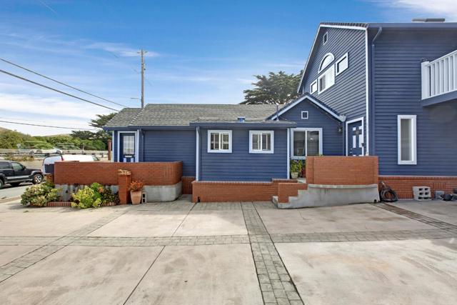 419 Harvey Way, Pacifica CA: https://media.crmls.org/mediaz/66fc3ce1-9610-4418-a98a-41a621962e8b.jpg