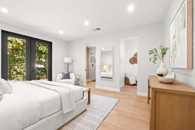 1021 N California Avenue, Palo Alto CA: https://media.crmls.org/mediaz/66fd7c49-3e47-4ff7-b95b-3b436c9f1d9a.jpg
