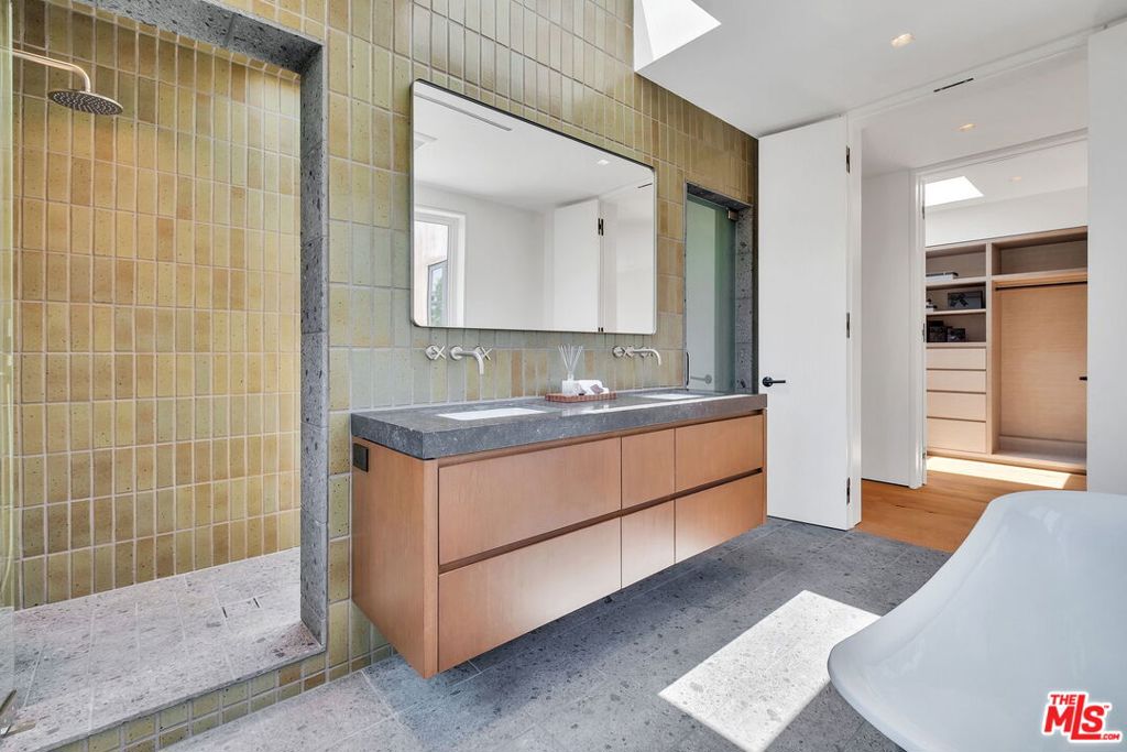 MLS #26864327 image #59