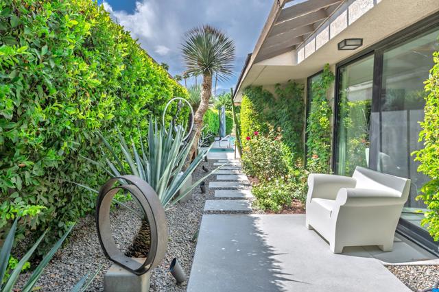 15 Colgate Drive, Rancho Mirage, CA 92270