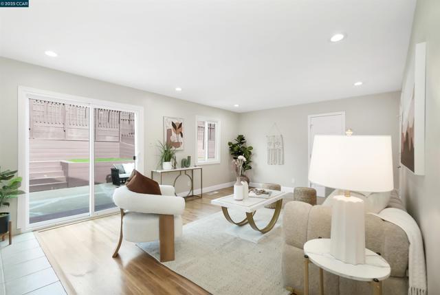 2951 Estates Ave, Pinole CA: https://media.crmls.org/mediaz/67003300-5986-40df-9094-ab3b6d914d37.jpg