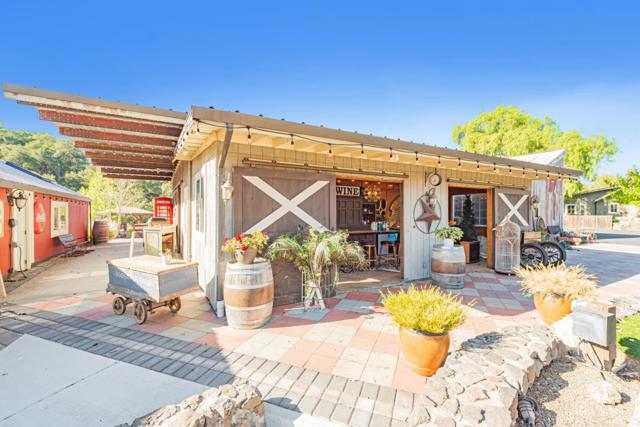 3970 Leavesley Road, Gilroy CA: https://media.crmls.org/mediaz/67007b73-bfa9-4dab-bbe8-6c5ddb67b114.jpg