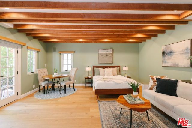 2055 Outpost Drive, Los Angeles CA: https://media.crmls.org/mediaz/6700f24b-93ab-4687-b244-151519657cc4.jpg
