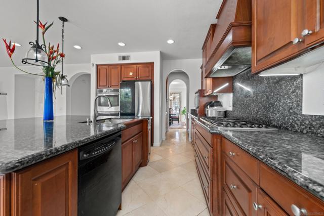13226 Ireland Ln, San Diego CA: https://media.crmls.org/mediaz/670353d7-13bb-41da-938d-ed0b8093dfce.jpg