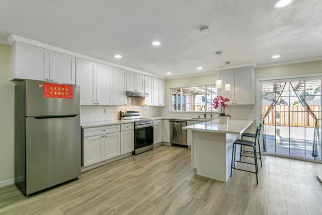 Image 9 of 41 For 6113 Del Canto Drive