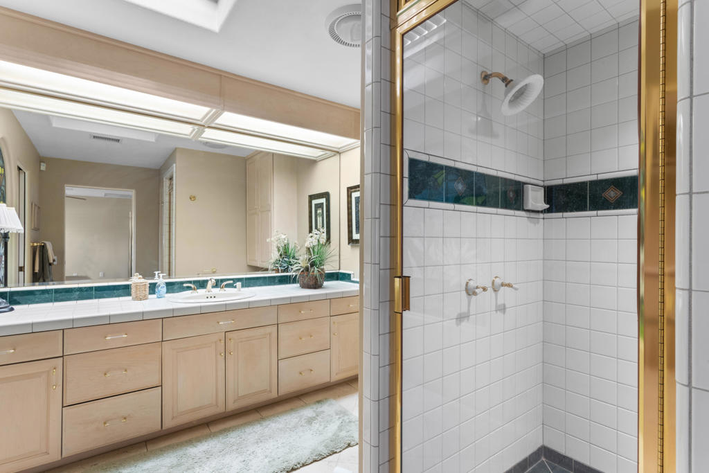 MLS #219138108DA image #35