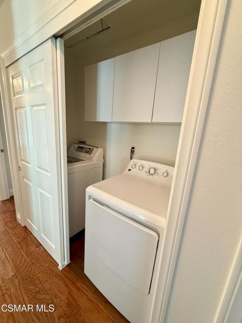 829 Sorrelwood Court, Westlake Village CA: https://media.crmls.org/mediaz/6708fcf7-f382-487a-9eee-36446165576a.jpg