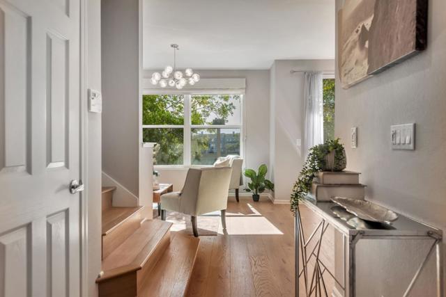 701 Baltic Circle, Redwood City CA: https://media.crmls.org/mediaz/67091d02-e62d-488d-9118-72b54fbd94d0.jpg