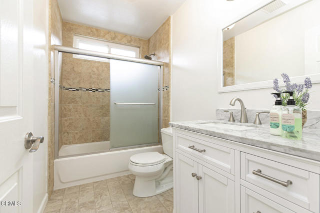 Detail Gallery Image 36 of 64 For 10272 Willow Springs Ln, Sunland,  CA 91040 - 4 Beds | 3 Baths