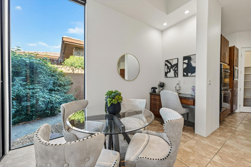 MLS #219138527DA image #16