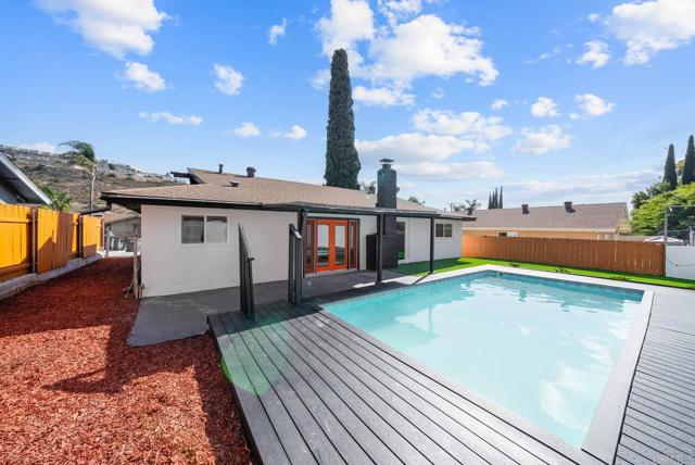 10410 Fairhill Drive, Spring Valley CA: https://media.crmls.org/mediaz/670b1cf9-61e4-40f5-a9e9-ee0b082a8054.jpg