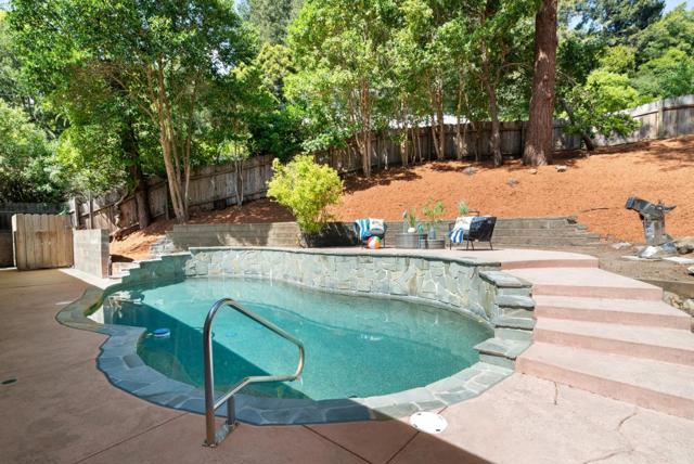 390 Glen Canyon Road, Santa Cruz CA: https://media.crmls.org/mediaz/670b8aa5-0ce6-4414-a494-e7af0b06af27.jpg