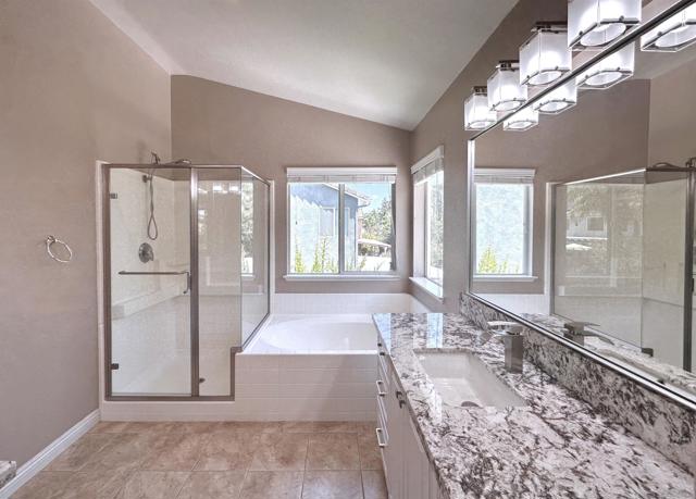 37710 Sprucewood Ln, Murrieta CA: https://media.crmls.org/mediaz/670bc925-5834-489b-97df-38aaeb7e39dc.jpg