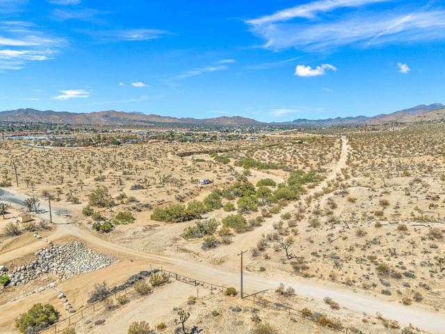 0 Paxton Road, Yucca Valley CA: https://media.crmls.org/mediaz/670bff38-0de2-4495-a6e5-14013d42e7db.jpg
