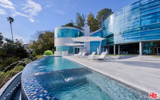 1169 Loma Linda Drive, Beverly Hills CA: https://media.crmls.org/mediaz/670bff80-6153-4fcf-9723-a3068eb625f8.jpg