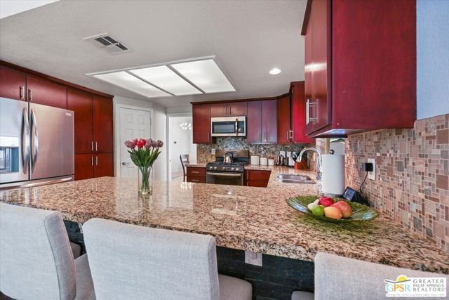 68660 Concepcion Road, Cathedral City CA: https://media.crmls.org/mediaz/670cf95a-8320-4a11-a202-771cc39056da.jpg