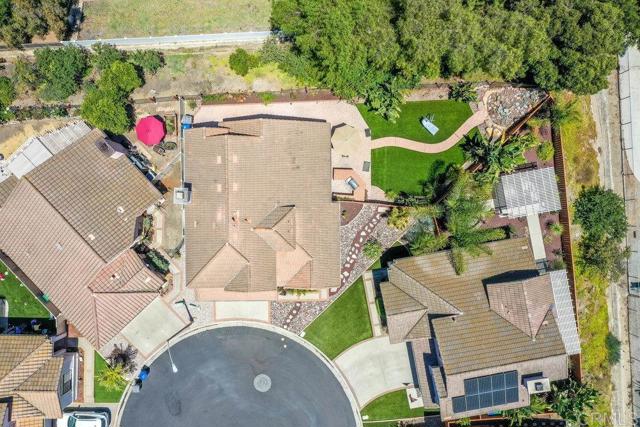 8627 Paseo Del Sol, Santee CA: https://media.crmls.org/mediaz/670de45e-2217-49e7-85c8-7ea9a99ef499.jpg