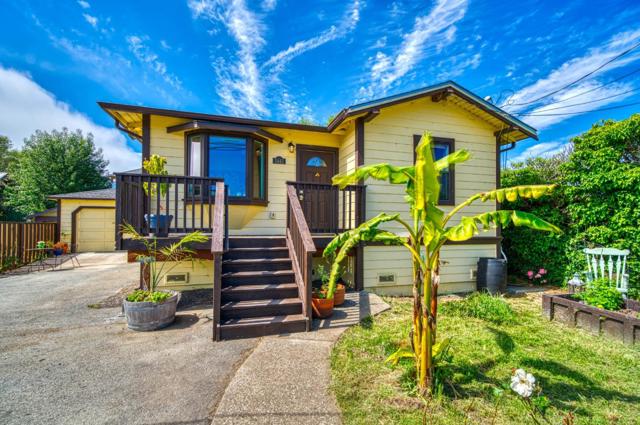 1441 Pescadero Creek Road, Pescadero CA: https://media.crmls.org/mediaz/670e9298-32ee-48bc-9081-ee98f1b858b0.jpg