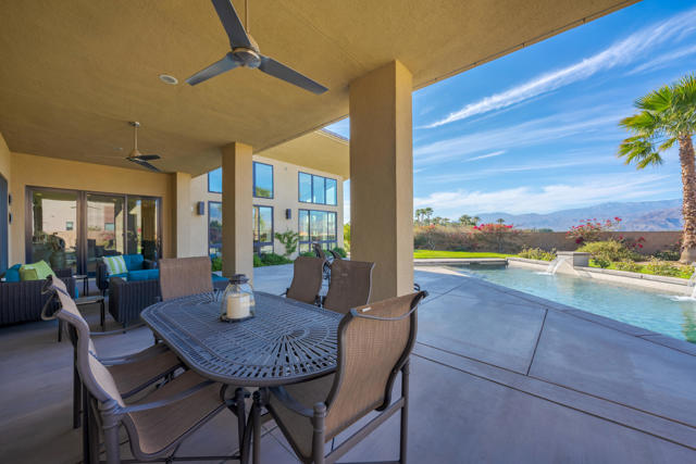13 Via Montagna, Rancho Mirage CA: https://media.crmls.org/mediaz/6710722b-b683-4689-a6ef-caf2fb329f37.jpg