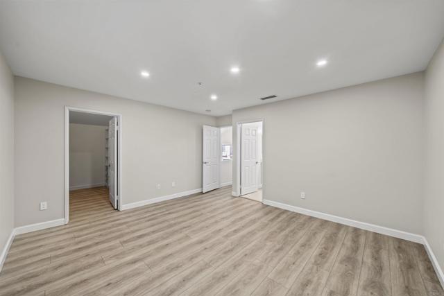Detail Gallery Image 10 of 52 For 9300 Burnet Ave #111,  North Hills,  CA 91343 - 3 Beds | 2/1 Baths
