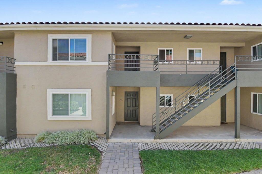 7405 Charmant Dr - photo 2