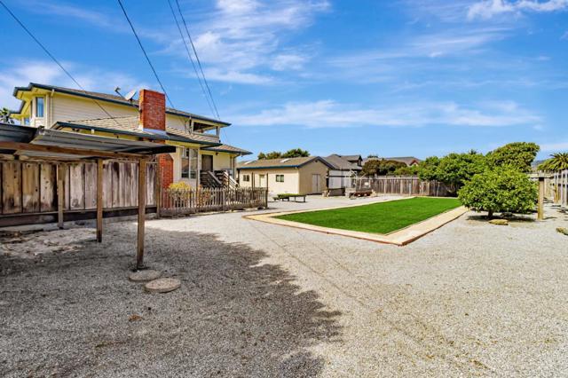 415 Kelly Avenue, Half Moon Bay CA: https://media.crmls.org/mediaz/6711d79b-308c-42a3-9164-f760a1c13c8a.jpg