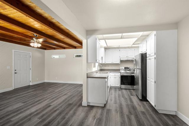 Detail Gallery Image 18 of 38 For 1609 San Miguel Ave, Spring Valley,  CA 91977 - 3 Beds | 2 Baths