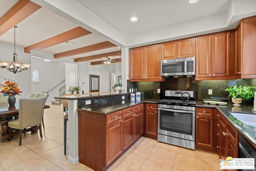 MLS #25593895PS image #8