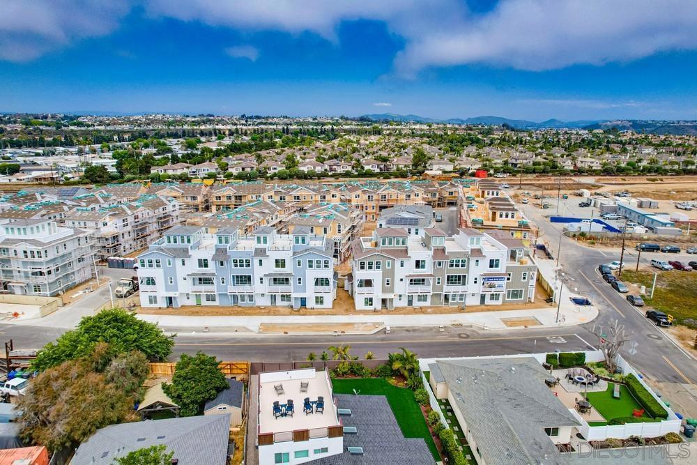 MLS #250033793SD img 7