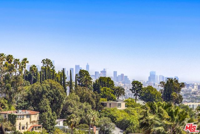  Income Home for Sale in Los Angeles, California