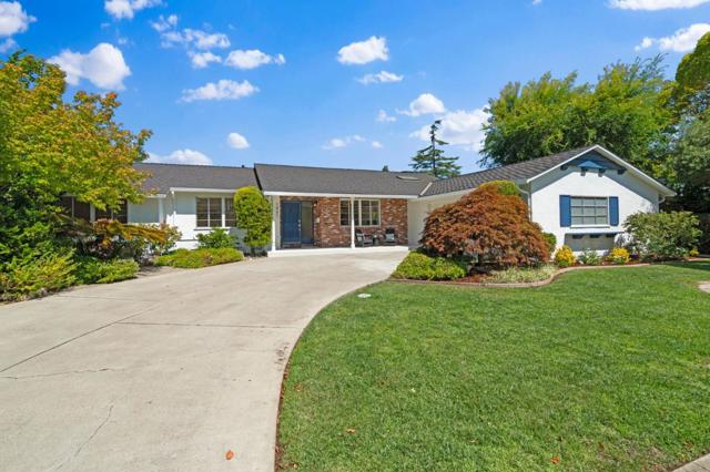 1861 Limetree Lane, Mountain View CA: https://media.crmls.org/mediaz/67159453-0083-4d32-afde-4fba56c330f6.jpg